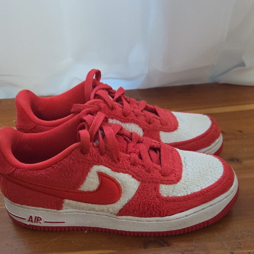 Kids Nike Air Sneakers 4.5Y